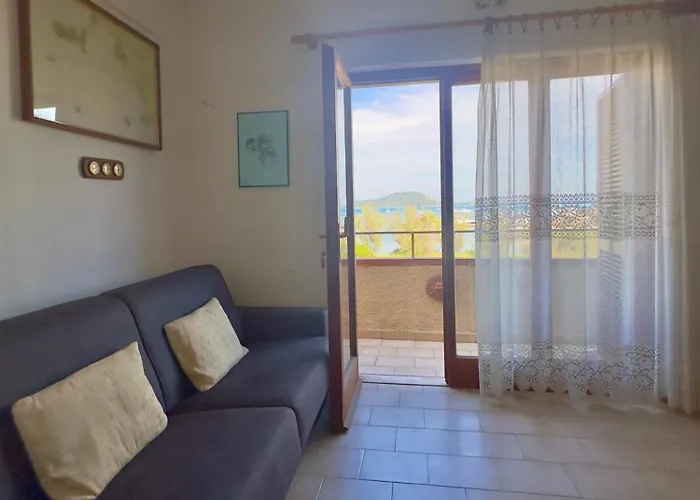 Διαμέρισμα Vista Mare A *