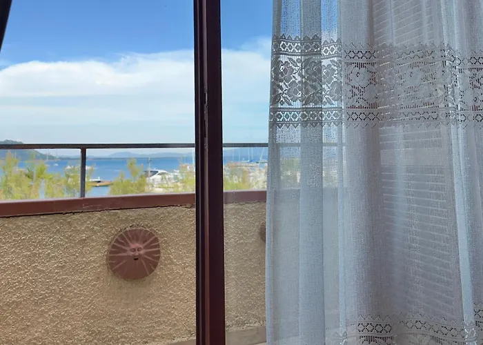 Vista Mare A Ταλαμόνε